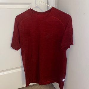 Medium red lulu T-shirt